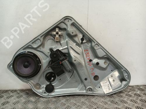 Elevalunas trasero derecho Elevalunas trasero derecho VW PASSAT B5.5 (3B3) 1.9 TDI (130 hp) 36701239 36701239