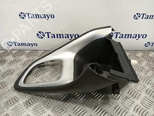 Middle console TOYOTA YARIS (_P21_, _PA1_, _PH1_) 1.5 Hybrid (MXPH10, MXPH11) | BP29355859I22 