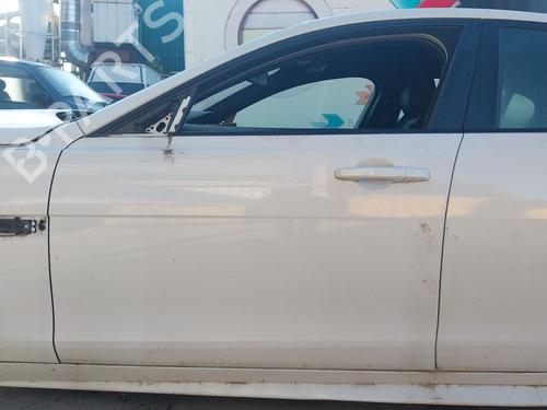 Dør venstre foran JAGUAR XE (X760) 2.0 D (180 hp) 30687299