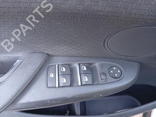 Used Left front window switch Left front window switch BMW X3 (F25) xDrive 20 d (184 hp) 33965400 33965400