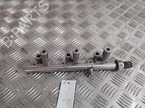 Used Injection rail Injection rail 39499584 39499584
