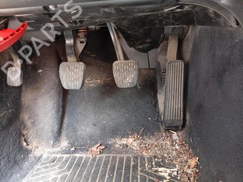 Used Break pedal Break pedal MERCEDES-BENZ C-CLASS (W203) C 180 Kompressor (203.046) (143 hp) 36491721 36491721
