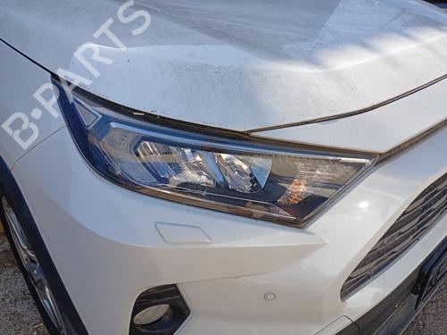 right-headlight-toyota-rav-4-v-_a5_-_h5_-2018-36998815 main image
