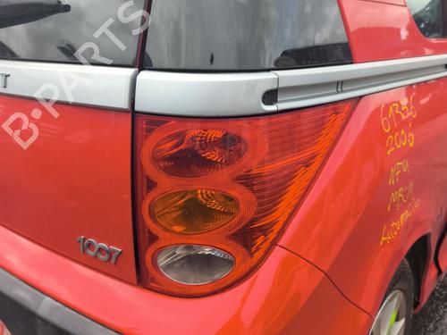 Used Right taillight Right taillight PEUGEOT 1007 (KM_) 1.6 16V (109 hp) 40129228 40129228