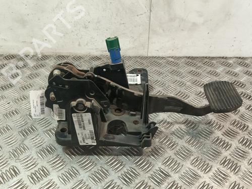 Used Break pedal Break pedal 38483170 38483170