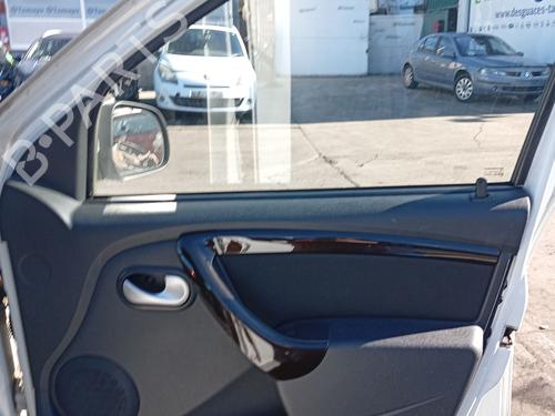 front-right-window-mechanism-dacia-duster-hs_-2010-2011-2012-2013-2014-2015-2016-2017-2018-33799780 main image