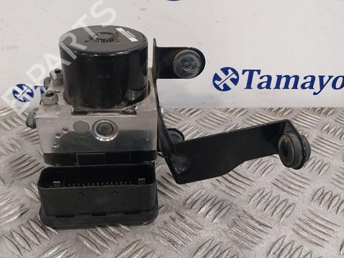 Used ABS pump VOLVO V40 Hatchback (525) D3 (150 hp) 30515778