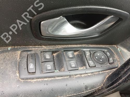 Used Left front window switch Left front window switch 38539744 38539744