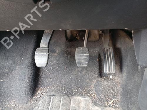 Pedal embrague Pedal embrague DACIA LOGAN MCV (KS_) 1.5 dCi (KS0W) (86 hp) 37537771 37537771