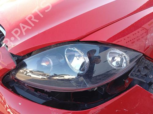 Used Left headlight Left headlight SEAT ALTEA XL (5P5, 5P8) 1.6 TDI (105 hp) 35966595 35966595