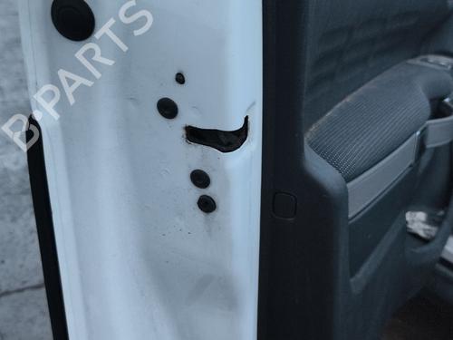 venstre-fortil-las-citroen-c4-cactus-2014-38876342 main image