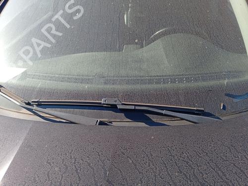 Used Front windshield wiper arm Front windshield wiper arm 37604064 37604064