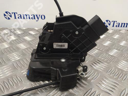 Used Front right lock VOLVO C30 (533) D2 (115 hp) 9648988