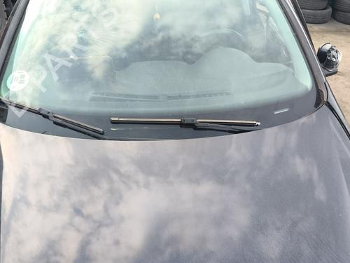 Used Front wiper motor Front wiper motor VW GOLF VI (5K1) 1.6 TDI (105 hp) 39512010 39512010