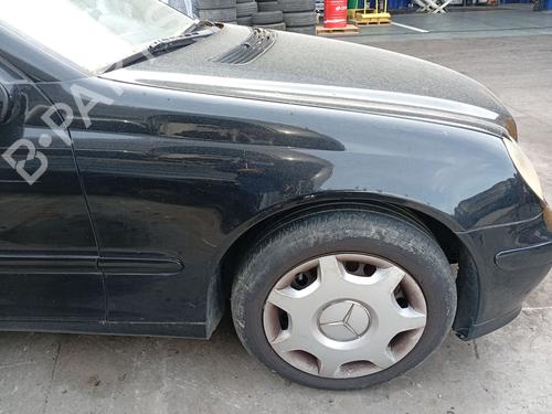 right-front-fenders-mercedes-benz-c-class-w203-2000-2001-2002-2003-2004-2005-2006-2007-36477696 main image