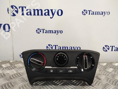Used Climate control HYUNDAI i20 II (GB, IB) [2014-2021]  17808382