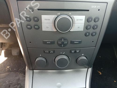 climate-control-opel-astra-h-a04-2004-2005-2006-2007-2008-2009-2010-2011-2012-2013-2014-36323596 main image