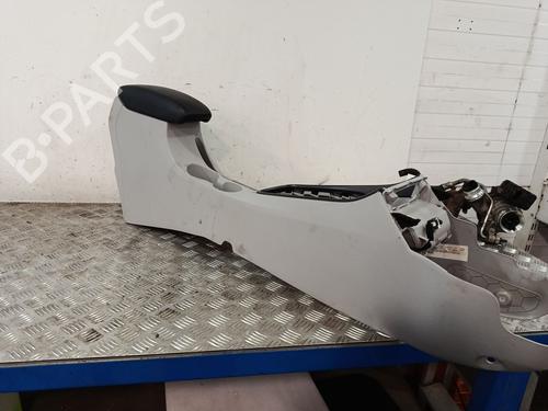 Used Middle console Middle console HYUNDAI i20 III (BC3, BI3) 1.0 T-GDI (101 hp) 39684234 39684234