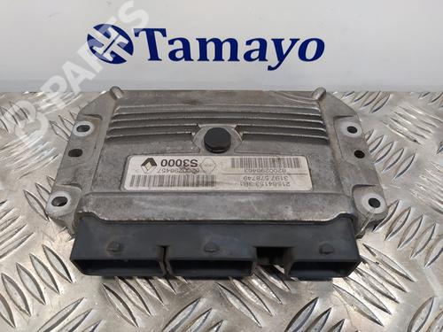 Used Engine control unit (ECU) RENAULT MEGANE II Saloon (LM0/1_) [2003-2025]  8646377