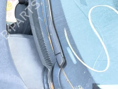 front-windshield-wiper-arm-seat-exeo-3r2-2008-2009-2010-2011-2012-2013-38461120 main image