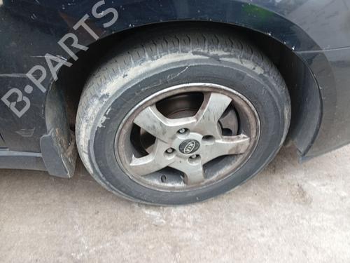 Used Right front steering knuckle Right front steering knuckle KIA CERATO I Hatchback (LD) [2004-2010] 36477624 36477624