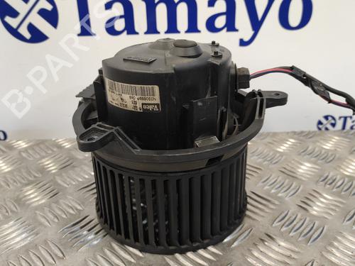 Used Heater blower motor MERCEDES-BENZ VITO Bus (W638) [1996-2003]  12596103