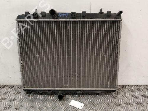 Used Water radiator Water radiator 37793574 37793574