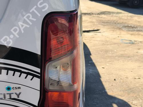 Used Right taillight Right taillight TOYOTA PROACE CITY Box Body/MPV (BPZ_) 1.5 D-4D 100 (BPZM) (102 hp) 40220260 40220260