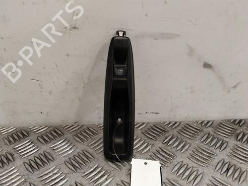 Used Right rear window switch Right rear window switch 38876589 38876589