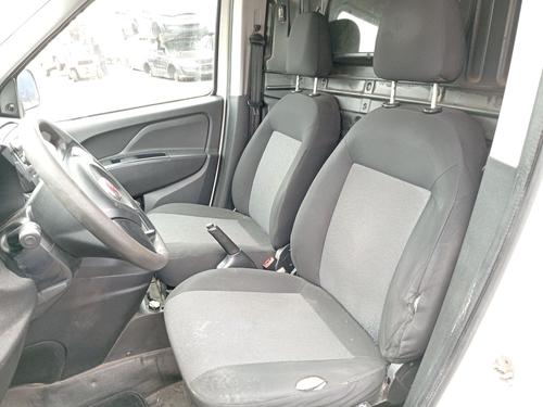 Left front seat FIAT DOBLO Cargo (263_) 1.3 D Multijet | BP39648736C15 - Image 2