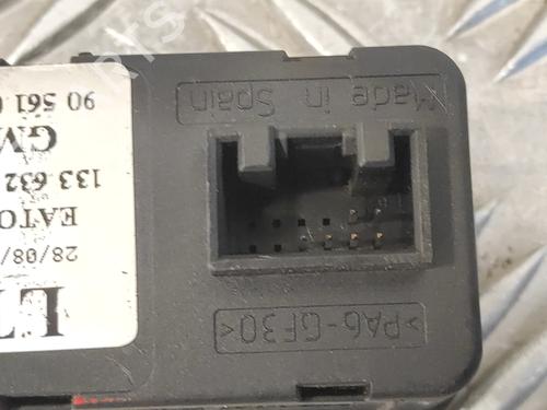 Left front window switch OPEL ZAFIRA A MPV (T98) 2.0 DTI 16V (F75) | BP1354149I27 