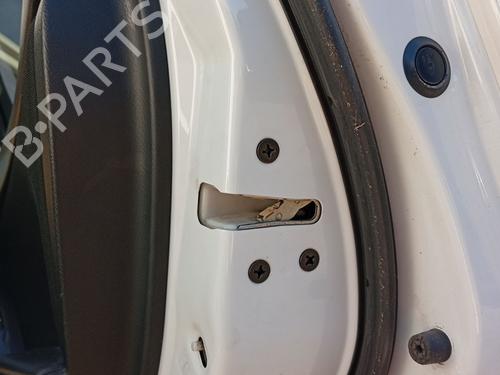 Højre bagtil lås Højre bagtil lås TOYOTA LAND CRUISER 90 (_J9_) 3.0 TD (KZJ90, KZJ95) (140 hp) 33816666 33816666