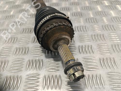Drivaksel fortil Højre RENAULT CLIO II (BB_, CB_)  | BP19686284M39 