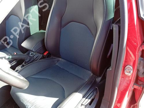Used Left front seat Left front seat SEAT LEON (5F1) 1.4 TSI (125 hp) 33626950 33626950