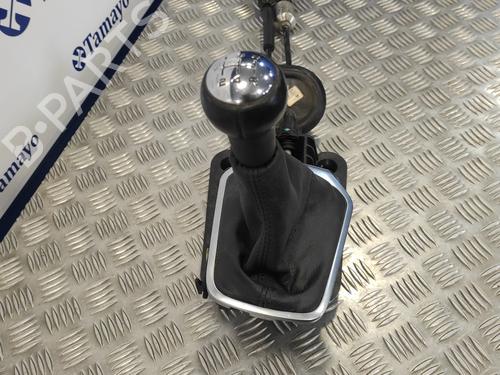 Gear lever CITROËN C-ELYSEE (DD_) 1.6 HDI 92 | BP13661467M90 