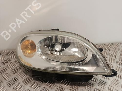 Used Right headlight Right headlight CITROËN SAXO (S0, S1) 1.4 VTS (75 hp) 33240970 33240970