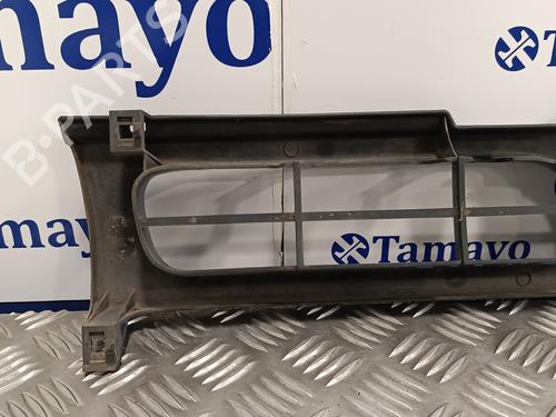 Grille NISSAN TERRANO II (R20) 2.7 TDi 4WD | BP16247264C40 