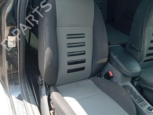 Used Right front seat Right front seat FORD FOCUS II (DA_, HCP, DP) 1.6 (100 hp) 36324752 36324752