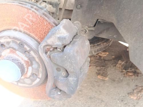 Used Left front brake caliper Left front brake caliper MERCEDES-BENZ SLK (R171) 200 Kompressor (171.445) (184 hp) 40088458 40088458