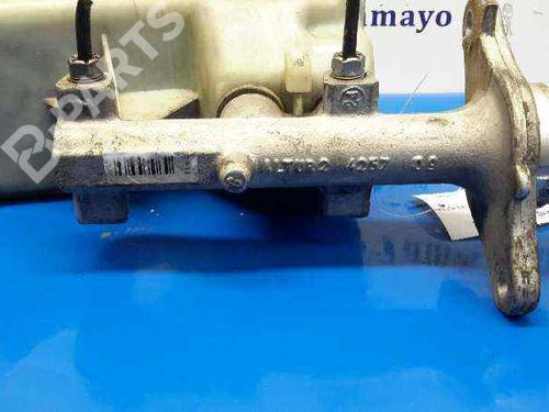 Brake master cylinder RENAULT TRAFIC II Van (FL)  | BP6440822M77 