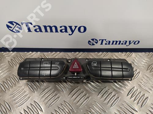 Used Warning switch MERCEDES-BENZ C-CLASS T-Model (S203) C 270 CDI (203.216) (170 hp) 12130667