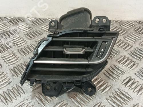 Used Air vent Air vent TOYOTA C-HR (_X1_) 1.8 Hybrid (ZYX10_, ZYX11_) (98 hp) 34618660 34618660