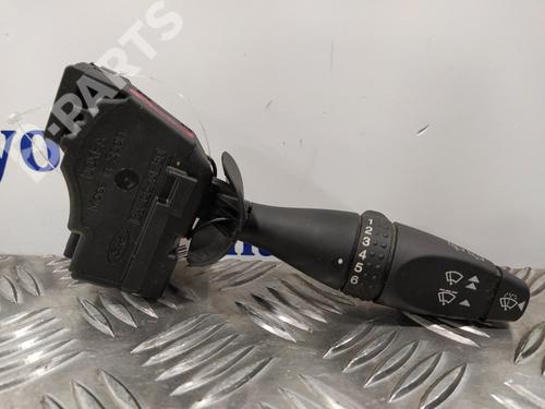 Used Steering column stalk FORD FIESTA V (JH_, JD_) 1.4 TDCi (68 hp) 8391561