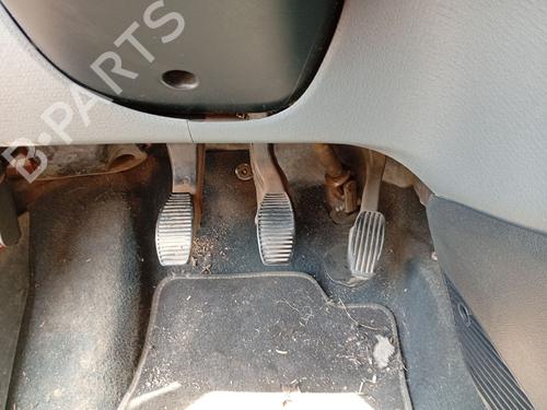 break-pedal-ford-ka-ru8-2008-2009-2010-2011-2012-2013-2014-2015-2016-34604410 main image