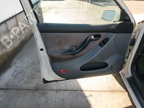 Left taillight SEAT LEON (1M1) 1.4 16V | BP39208351C34 - Image 10