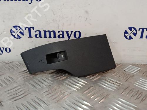 Used Right rear window switch SEAT ARONA (KJ7, KJP) 1.0 TSI (95 hp) 31333912