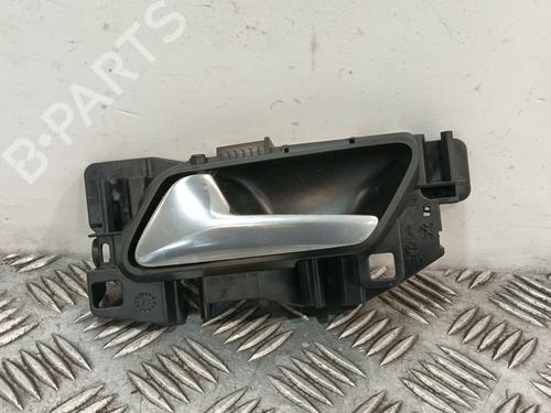 Used Front left interior door handle Front left interior door handle PEUGEOT 3008 II SUV (MC_, MR_, MJ_, M4_) 1.2 THP/ PureTech 130 (MRHNSM, MRHNSU, MRHNSJ, MRHNYW,... (131 hp) 34472325 34472325