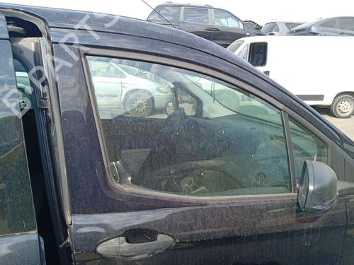 Used Front right door window Front right door window 37662083 37662083