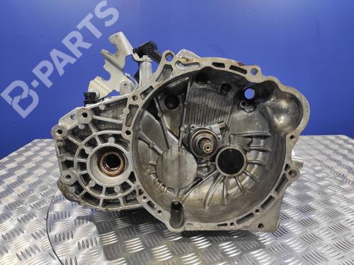 Gearkasse CHEVROLET EPICA (KL1_) 2.0 D (150 hp) 805767