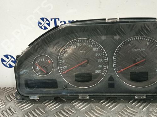 Kombiinstrument VOLVO XC70 I Cross Country (295) | BP30697044C47